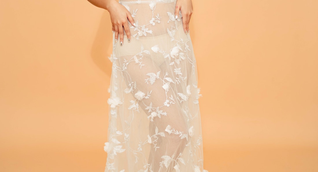 What To Wear Under See Through Maxi Dress | Perkies What To Wear Under See Through Maxi Dress | Perkies